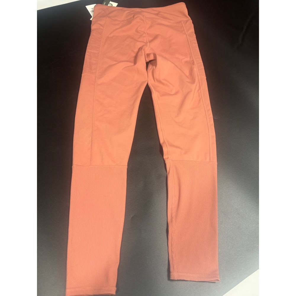 Thread 4 Thoughts NWT Leggings 26" in Cinna in Size Medium MSRP $78 - Picture 2 of 5